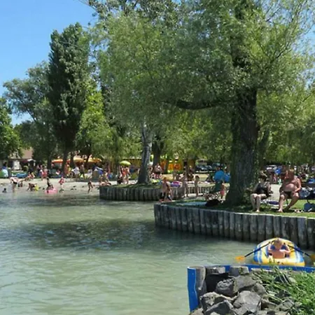 Nyaraló Holiday In 36016